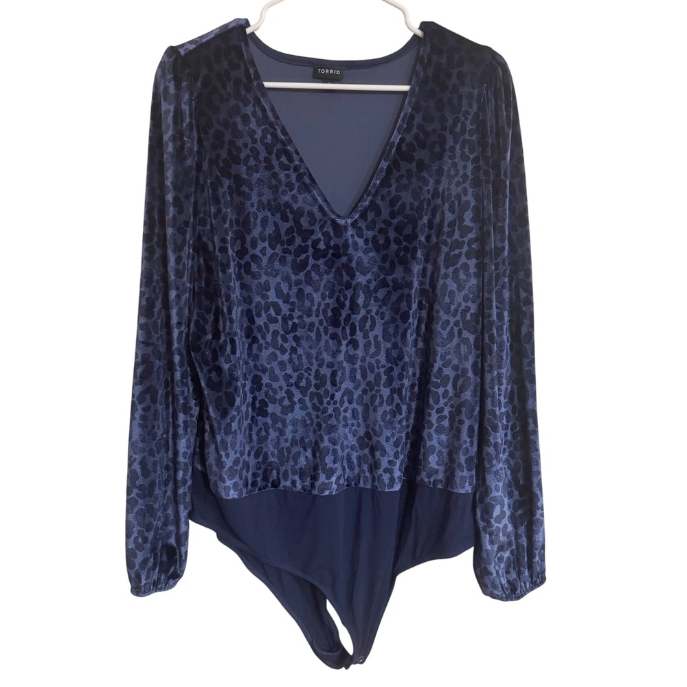 Torrid 2X Navy Leopard Velvet V-Neck Long Sleeve Bodysuit